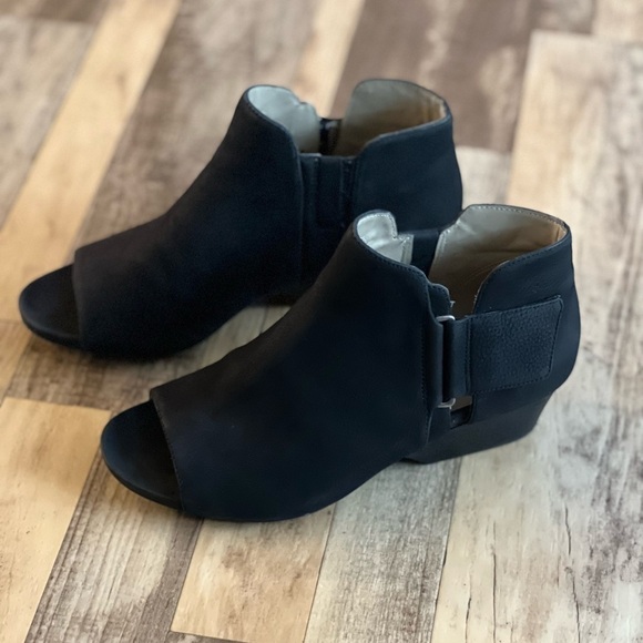 Naturalizer Gemi booties - Picture 8 of 11